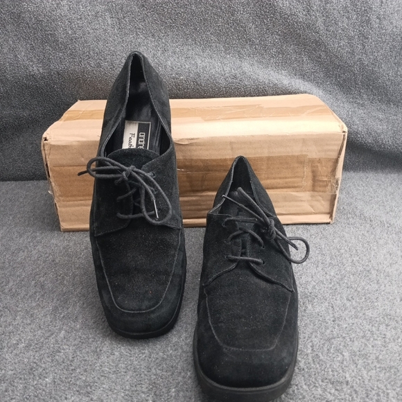 Andre Assous Featherweights Loafer Shoe Size 7 Black 1.5 Heel Faux Suede - Picture 3 of 8